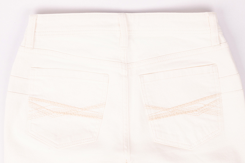 high-rise-white-jeans-7
